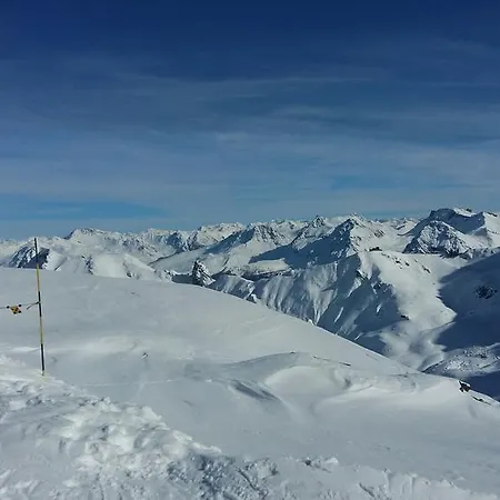 ホテル Staetzerhorn 3*